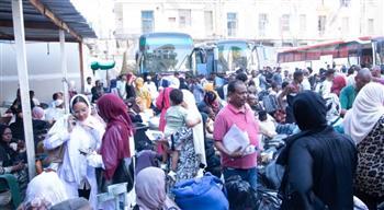 انطلاق أكبر رحلة برية.. 30 حافلة تقل 870 سودانيًا من مصر إلى السودان ضمن العودة الطوعية