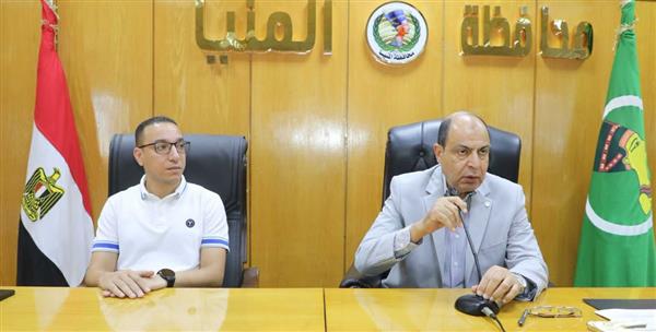 محافظ المنيا يبحث أكثر من 150 طلبًا وشكوى لأهالي 4 مراكز