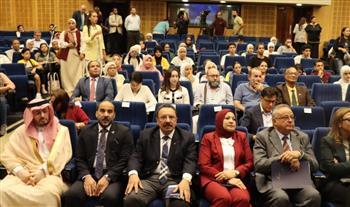 رئيس جامعة الإسكندرية يشارك في الاحتفال باليوم العالمي للتراث الثقافي المغمور بالمياه