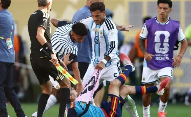 فيفا يعلن عقوبات أحداث نهائي كأس العالم 2026.. الأرجنتين تدفع الثمن