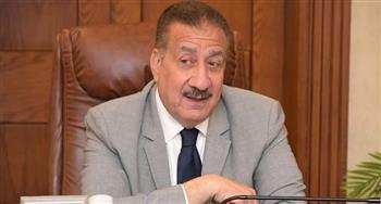 محافظ بورسعيد يوجه بحصر المحال الشاغرة لإتاحتها للشباب