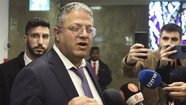 بن غفير يستهزئ بمعاناة الأسيرات في سجن الدامون