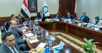 وزير البترول: تطوير معامل تكرير السويس وزيادة ضخ الخام أولوية لزيادة الإنتاج
