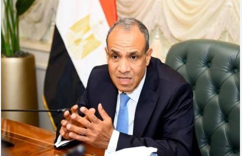 وزير الخارجية يستقبل وزير المالية ويعقدان لقاء مع السفراء المنقولين للخارج