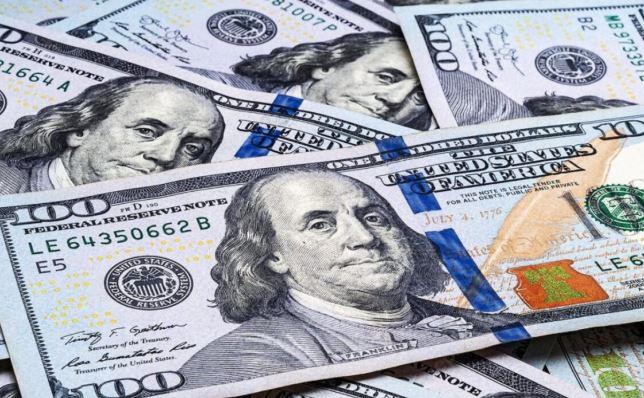  سعر الدولار اليوم في البنوك.. آخر تحديث مقابل الجنيه المصري