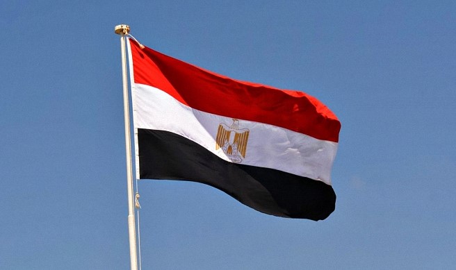 مصر ترحب بقرار الولايات المتحدة رفع سوريا من قائمة الدول الراعية للإرهاب