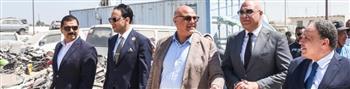 محافظ الإسكندرية يتفقد ساحة التحفظ على المركبات لمتابعة إجراءات إخلائها وتسليم الأرض للدولة