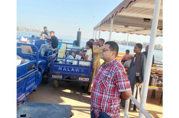 محافظ أسيوط: متابعة جاهزية العبارات النهرية بقرية مجريس بصدفا وانتظام حركة العبور