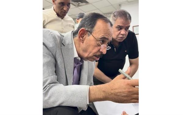 محافظ سوهاج يوجه بإنشاء كشك فوري وتوفير بضائع ومساعدات عاجلة لمواطن من ذوي الإعاقة