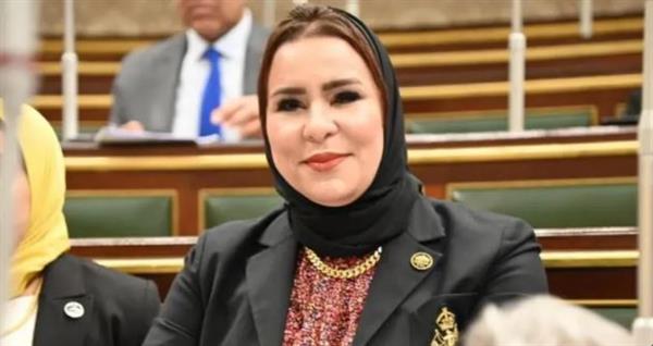 الكاتب: الوعي المجتمعي خط الدفاع الأول لمواجهة الشائعات