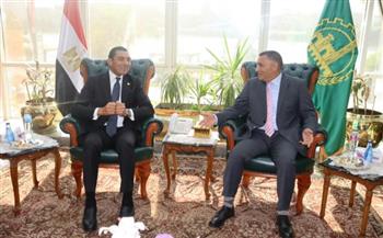   إحتفالا بالعيد القومي .. محافظ القليوبية يستقبل وزير الشباب والرياضة لبدء جولة تفقدية بالمنشآت الرياضية