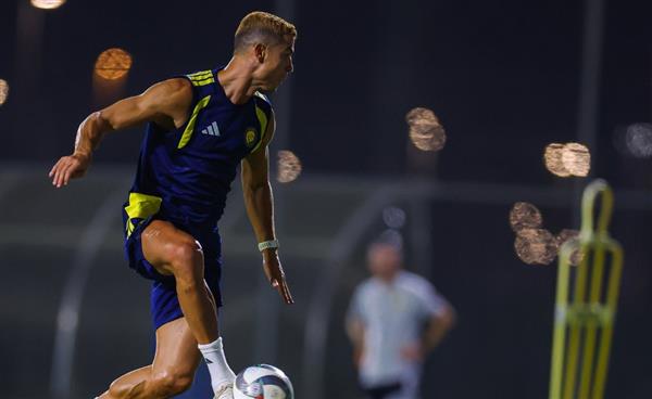 النصر يصطدم بالاتفاق في قمة الجولة الثالثة بالدوري السعودي الليلة
