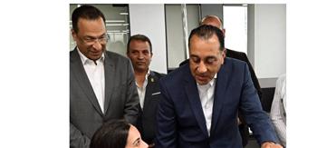 يعمل بها 26.8 ألف مصري.. رئيس الوزراء يتفقد  "تيلي رومانسي"  الفرنسية للتعهيد بالإسكندرية