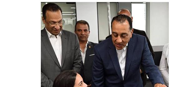 يعمل بها 26.8 ألف مصري.. رئيس الوزراء يتفقد  "تيلي رومانسي"  الفرنسية للتعهيد بالإسكندرية