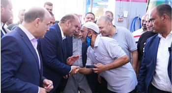 رسائل وزير العمل حسن رداد خلال زيارته إلى مواقع العمل والإنتاج بالمحلة الكبرى اليوم