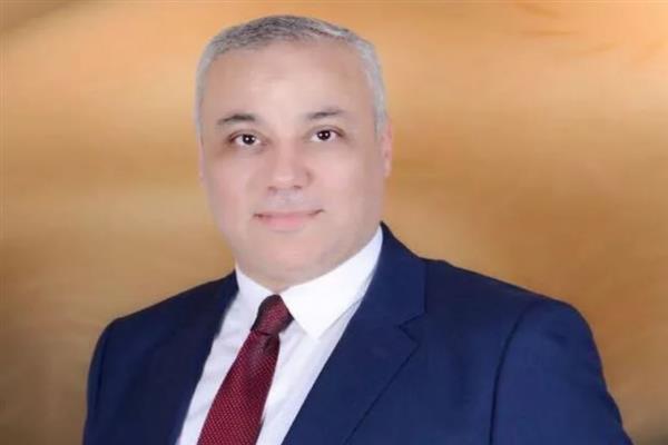 السياحة تكثف جهودها بالمطارات والمنافذ  لمراقبة رحلات العمرة
