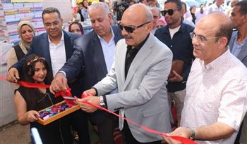   محافظ السويس يفتتح معرض "أهلآ مدارس" بميدان الأربعين لتوفير المستلزمات المدرسية بأسعار مناسبة للمواطنين