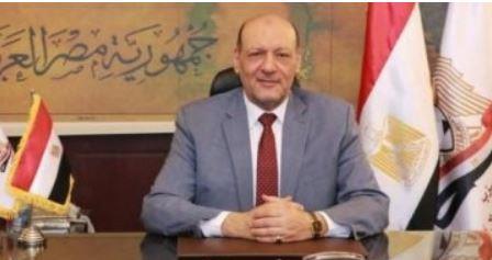حزب المصريين: السيسي يضع بناء الإنسان وتحسين جودة الحياة في قلب أولويات الدولة