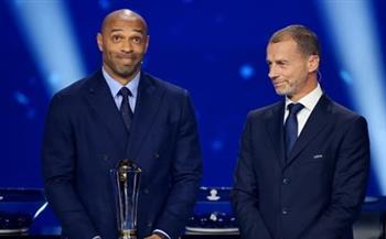 تييري هنري يتوج بجائزة رئيس الاتحاد الأوروبي لكرة القدم 2026