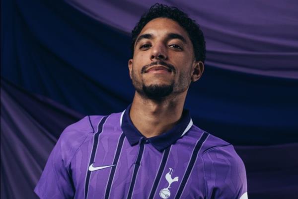 عمر مرموش يظهر في تدريبات توتنهام ويقترب من الظهور الأول أمام نيوكاسل