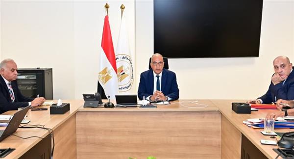 وزير الري: تسريع إجراءات تراخيص الآبار الجوفية تيسيرًا على المنتفعين