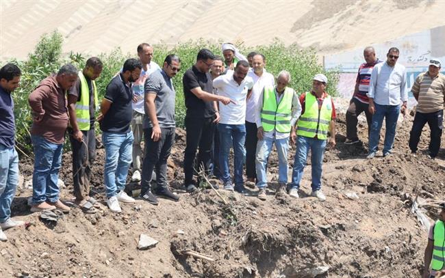 رئيس مياه القليوبية يتابع أعمال إصلاح خط مياه 630 مم بمركز طوخ