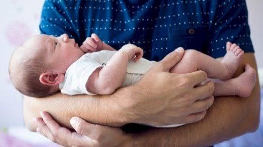 من السنة النبوية .. دعاء من رزق  بمولود