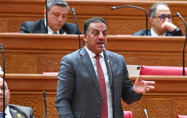 فيصل أبو عريضة يطالب بقانون متكامل لمواجهة المحتوى المخل على السوشيال ميديا 