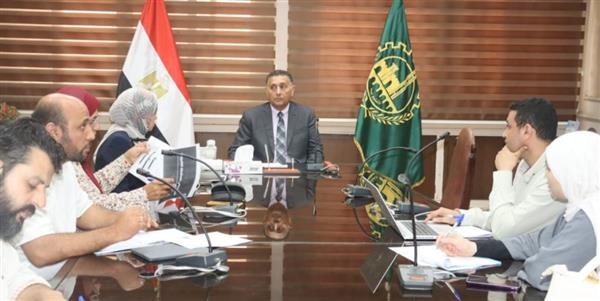 محافظ القليوبية يعقد اجتماعًا لمتابعة ملف تقنين واسترداد أراضي الدولة