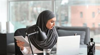 قانون العمل الجديد يعزز حقوق المرأة العاملة.. تسهيلات في الرعاية والحضانة والعمل المرن
