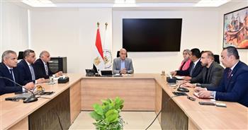 وزير الري: التنسيق بين الوزارة والبرلمان للحفاظ على المجاري المائية وتحسين الخدمات