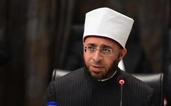 وزير الأوقاف يعقد اجتماعا بموفدي الوزارة بالخارج عبر تقنية الاتصال المرئي