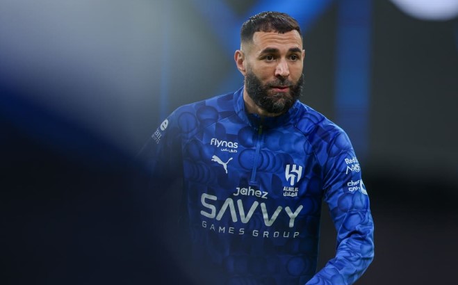 رسميًا.. الهلال يعلن فسخ عقد كريم بنزيما بالتراضي