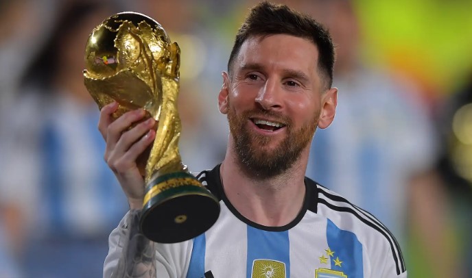 ميسي.. هداف الأرجنتين التاريخي وصاحب الرقم القياسي في المشاركات