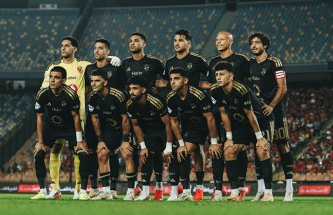 الأهلي يستأنف تدريباته.. عموتة يفتح ملف الدفاع قبل مواجهة سموحة