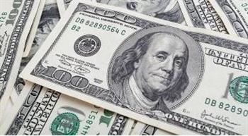 سعر الدولار اليوم.. الأخضر يحافظ على مستواه بالبنوك