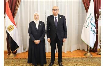 رئيس مجلس الدولة يستقبل رئيسة هيئة النيابة الإدارية لتقديم التهنئة