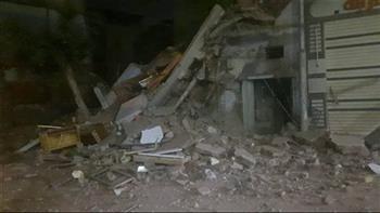 إصابة سيدة في انهيار جزئي لعقار قديم بمنطقة الجمرك في الإسكندرية