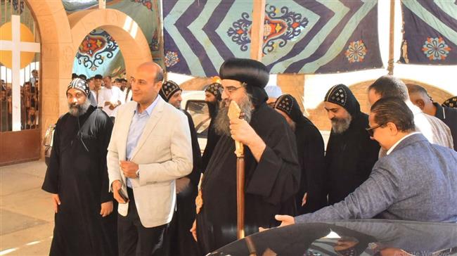 محافظ أسيوط يتفقد دير الشهيد مارمينا العجائبي "الدير المعلق" بجبل أبنوب
