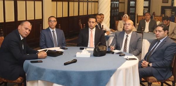 نائب محافظ بني سويف يشارك في ورشة تطوير الإدارة المحلية بالفيوم