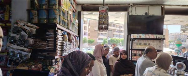 ضبط سلع مجهولة المصدر في حملة مشتركة بمدينة العبور