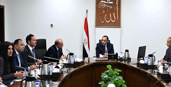رئيس الوزراء يستعرض جهود صندوق مصر السيادي في تعظيم العائد من أصول الدولة