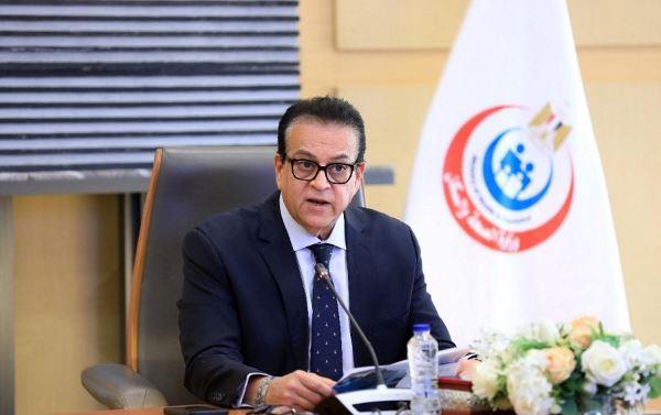وزير الصحة يعتمد حركة مديري ووكلاء مديريات الشئون الصحية بالمحافظات
