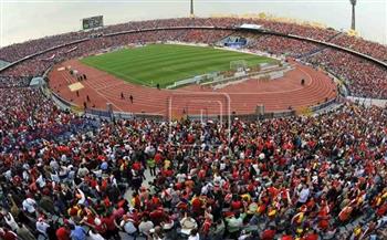 استاد القاهرة يستضيف مباريات الأهلي والزمالك و3 أندية أخرى في الدوري