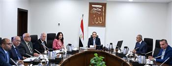   رئيس الوزراء يتابع الموقف التنفيذي لمشروعات مياه الشرب والصرف الصحي