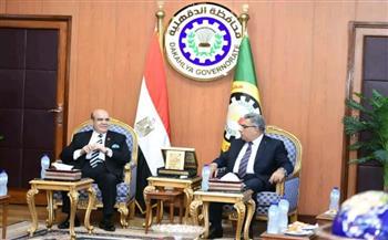 محافظ الدقهلية يستقبل مساعدي وزير العدل لافتتاح مكتب توثيق بـ"صهرجت الصغرى" بأجا