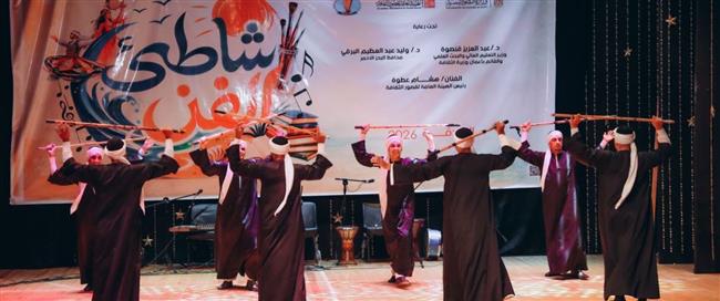 بفلكلور الصعيد.. الغردقة تستقبل أولى حفلات "شاطئ الفن"