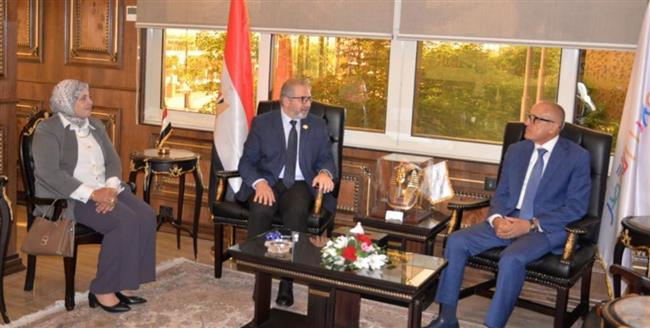 من الأقصر.. خطة جديدة لتحسين خدمات التأمين الصحي الشامل للمواطنين