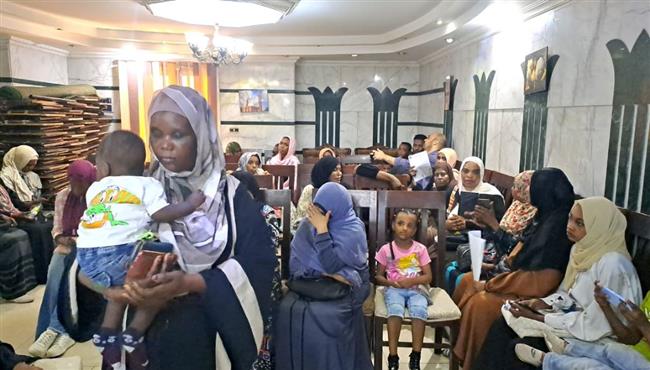 إشادات بتنظيم استخراج وثائق السفر الاضطرارية للسودانيين في "بيت السودان بالقاهرة"