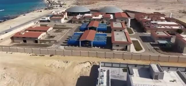 بالفيديو.. مجمع محطات تحلية مياه البحر بالرميلة بمطروح بطاقة 125 ألف متر مكعب يوميًا